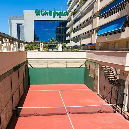 Apartment Spacious And Luxurious In Puerto Banus