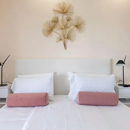 Spacious And Luxurious In Puerto Banus